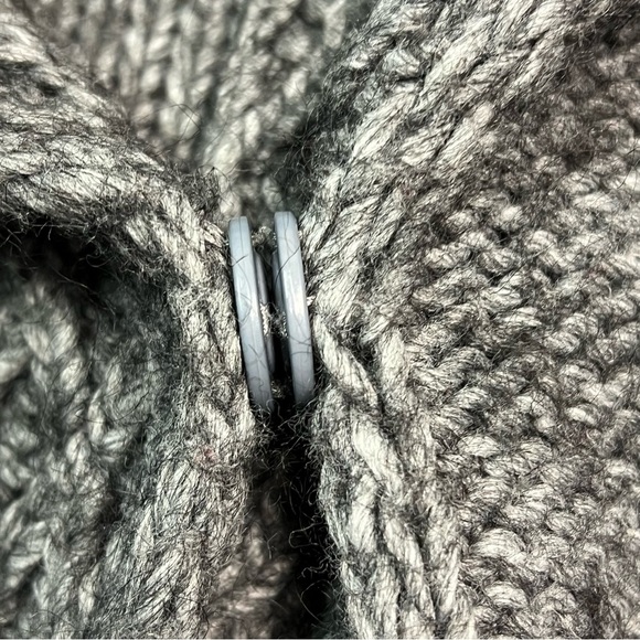 Paola Manfredi Women’s Gray Button-Down Wool Blend Cardigan Size M - Picture 7 of 11